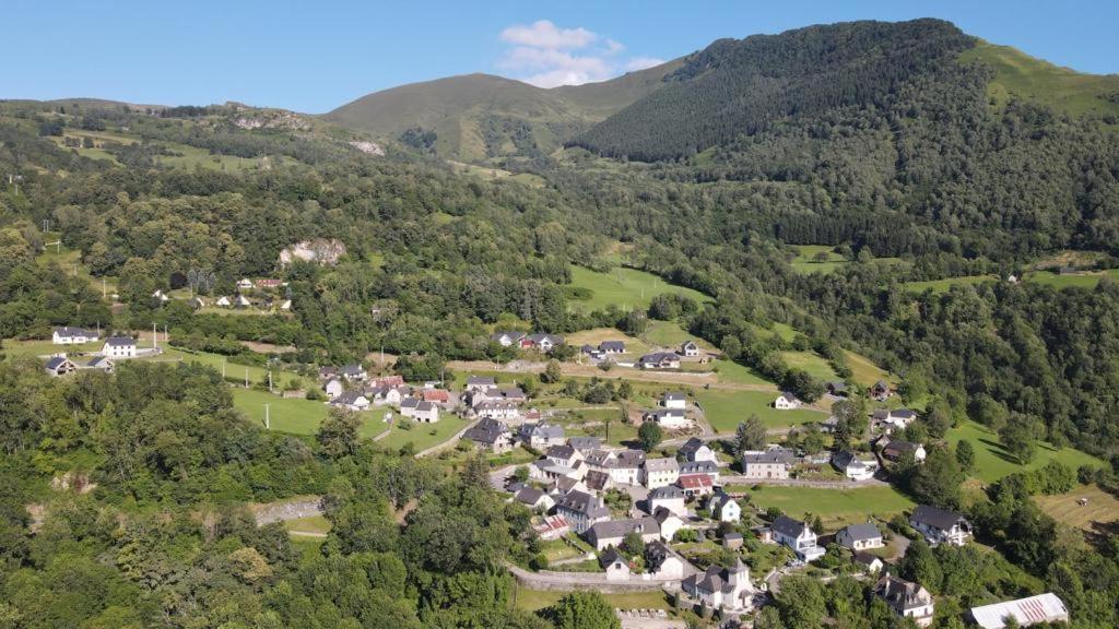 Gites De Stouet Artalens-Souin Exterior photo